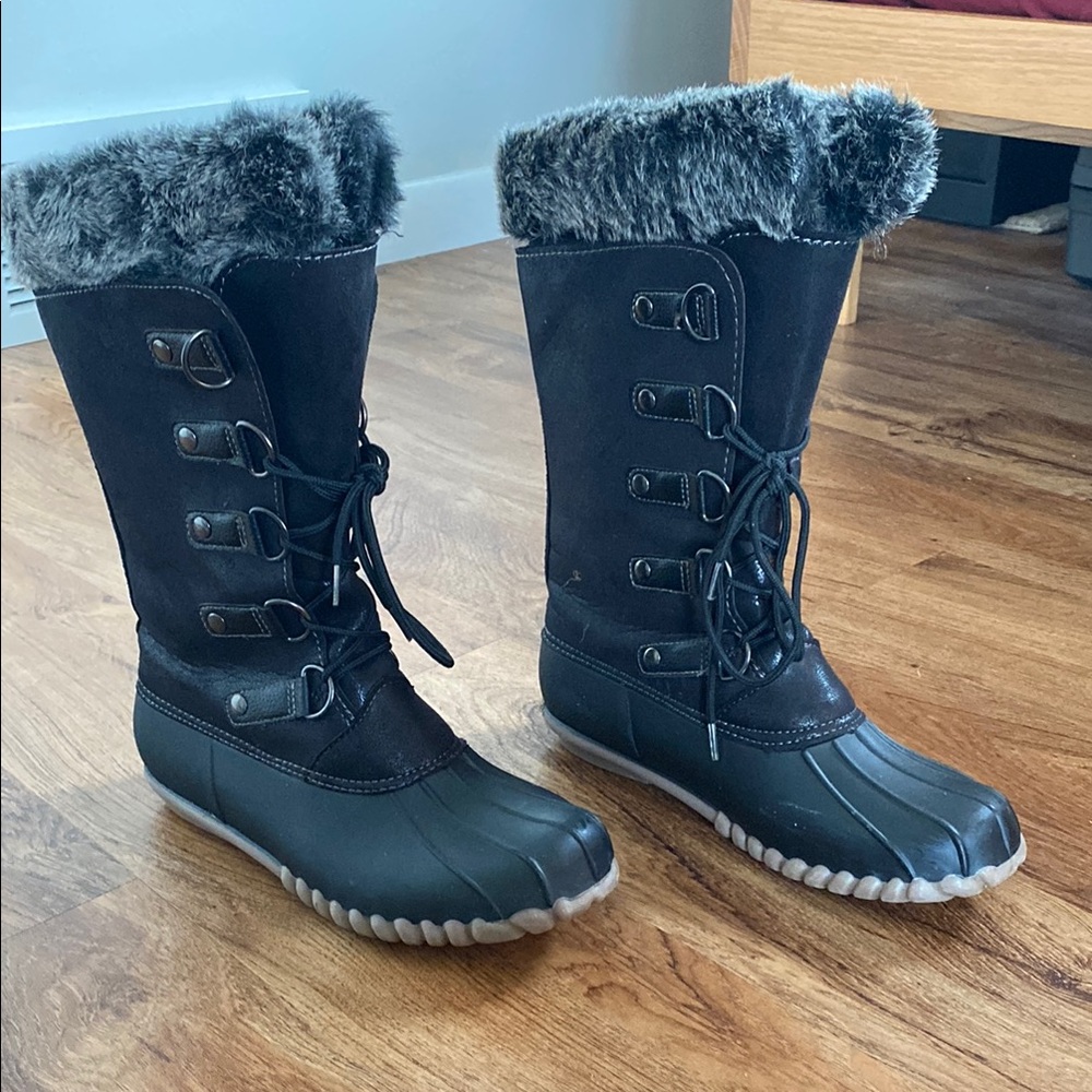 Women's Black Fur-Lined Winter Boots